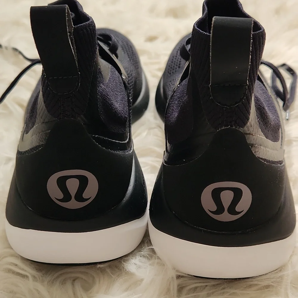 Lululemon Chargefeel Mid Womens Workout Shoe In Black/Anchor/White Size 9.5 - Picture 14 of 17